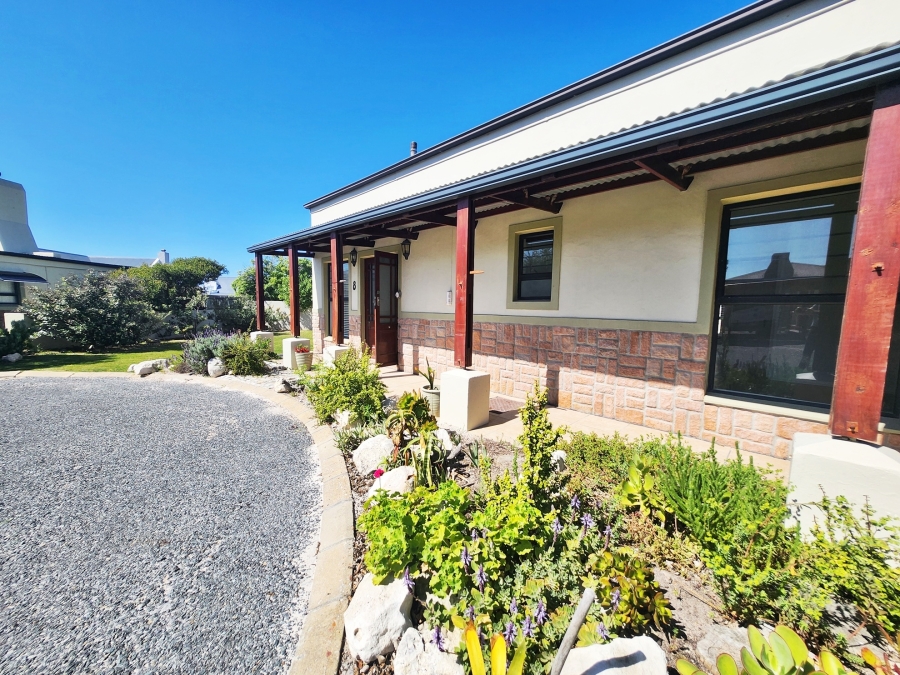 3 Bedroom Property for Sale in Struisbaai Western Cape